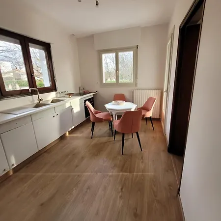 La Cote De Graves 펜션 *