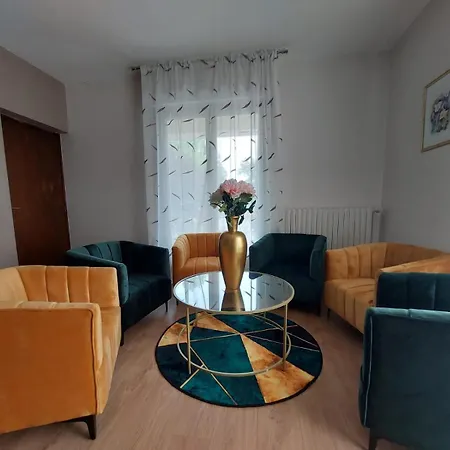 La Cote De Graves Villefranche-de-Rouergue