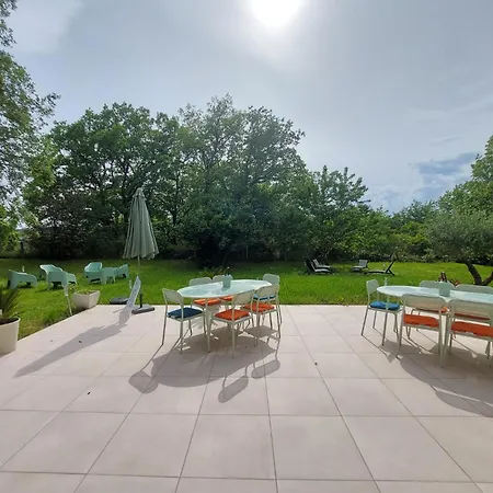 La Cote De Graves 펜션