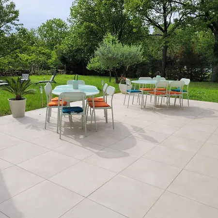 La Cote De Graves 펜션 *